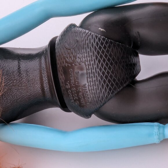 Elsa and Anna 11'' Dolls from the movie Frozen - Picture 5 of 9